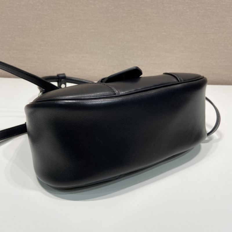 Pra*a top handle bags